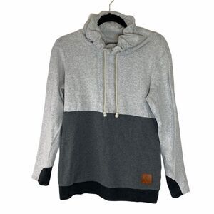 Women's & Ampersand Long Pullover Sweatshirt